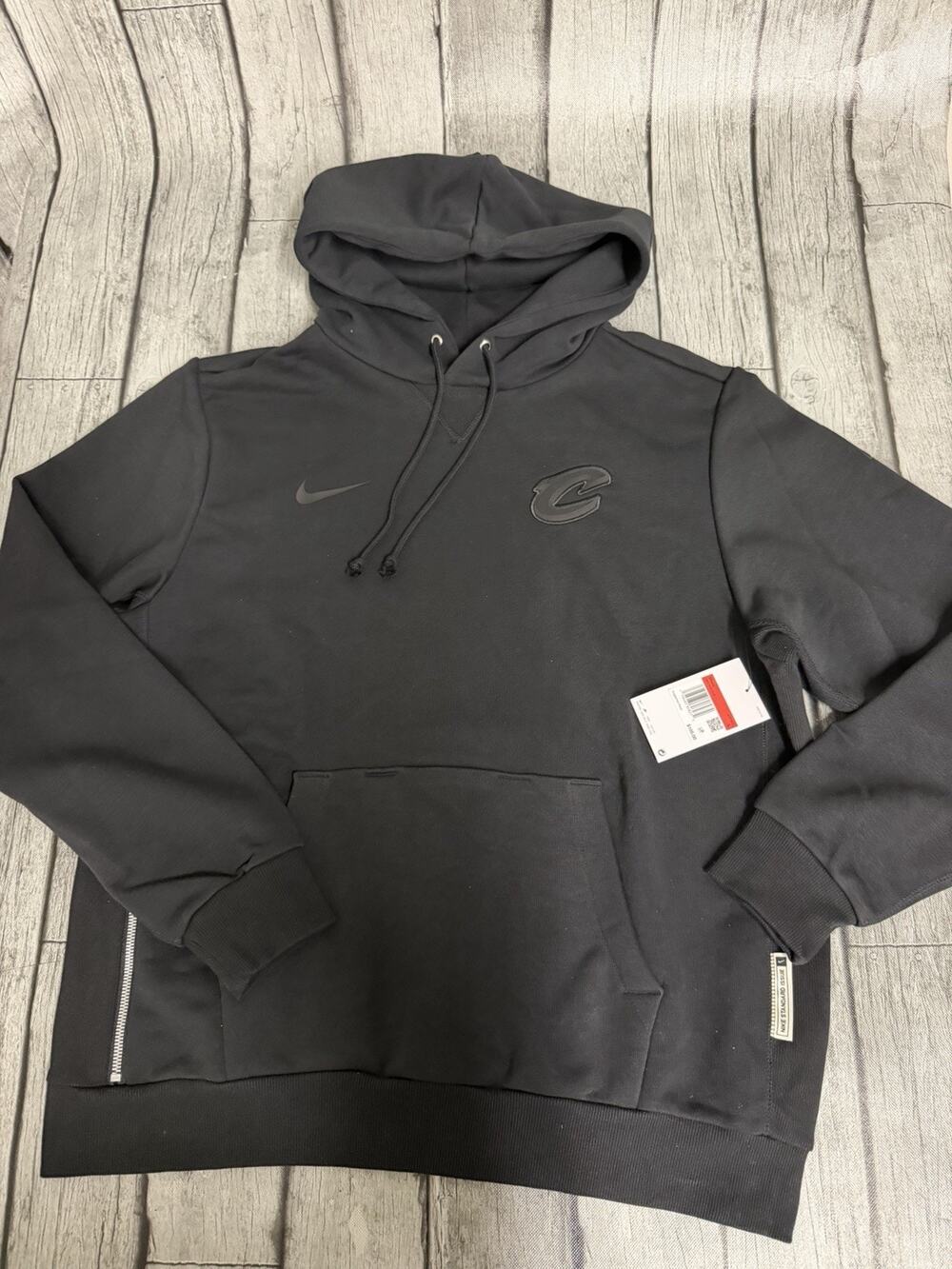 NWT Men's Nike Black Cleveland Cavaliers Travel Standard Issue Hoodie Large Dri